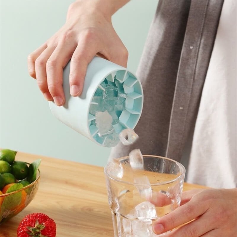 Ice-cube Pop Cup (Buy 1 Get 1 Offer)