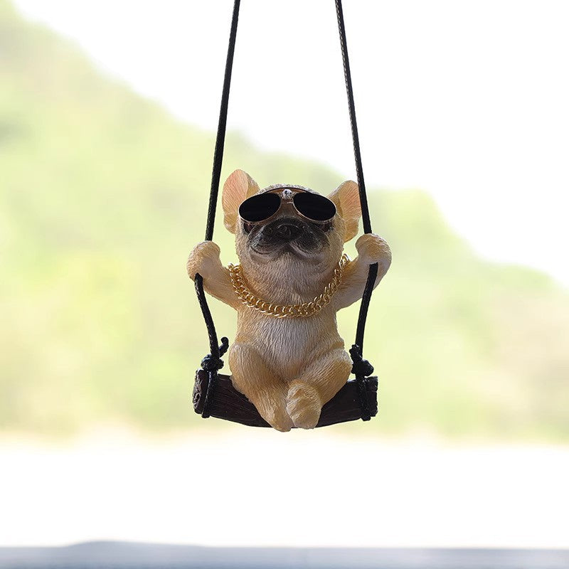 Swinging paws