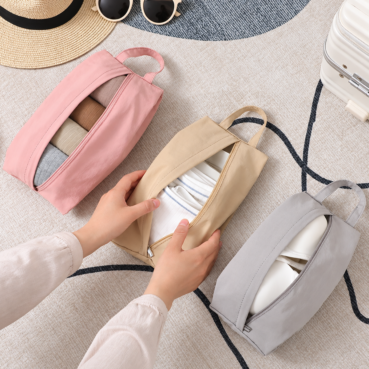 Essential Pouch